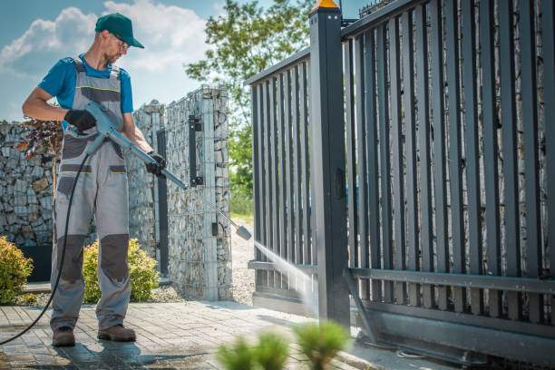 Animal Enclosure Cleaning in Star City, AR